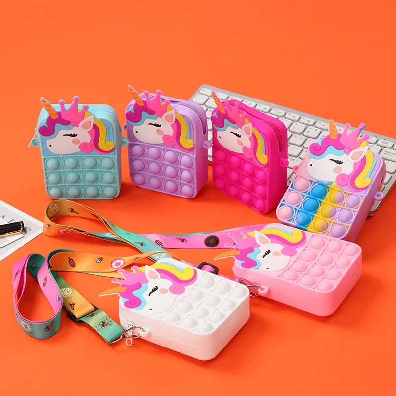Magiczna, zmieniająca kolor je – Mini Backpack Purse recenzja i cena